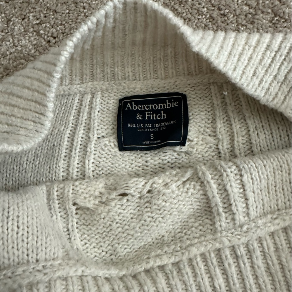 Knit sweater - Picture 2 of 4